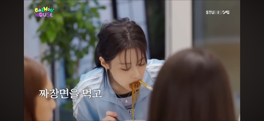 보는 사람 무섭다는 요즘 아이돌 식사 장면_1.png