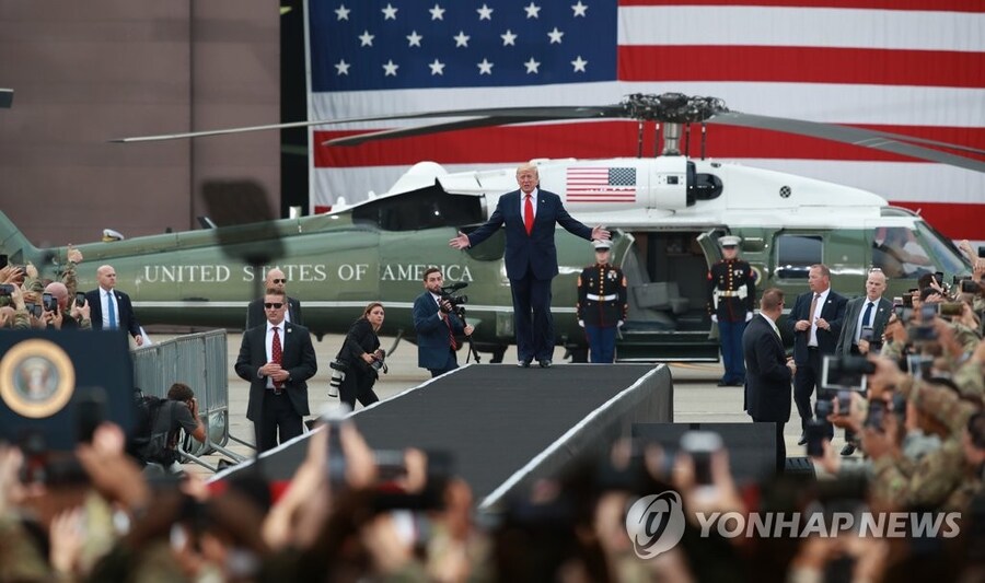 트럼프는 한국에 오면 반드시 해야 할 일이 있잖아_1.jpg