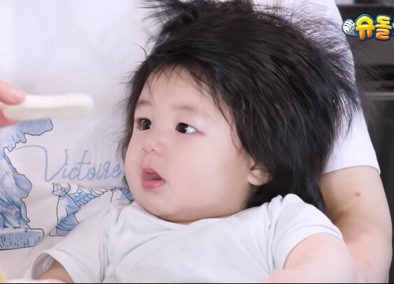 심형탁 아들 '먹방' 시작_1.png