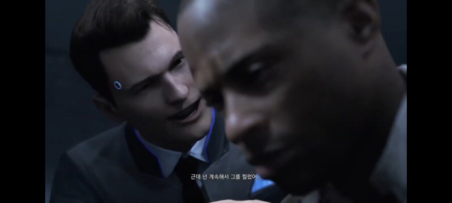 (블루아카)경찰 코스프레에 진심인 키사키_5.jpg