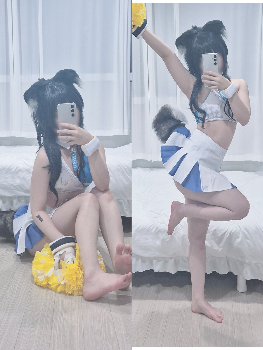 [블루아카] 맨다리 치비키 코스프레👣_1.jpg