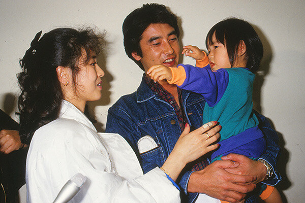 마츠다 세이코 부부 사진_4.jpg