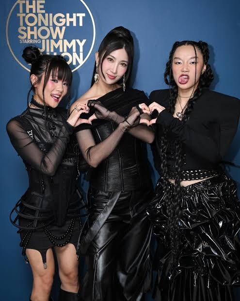 헌트릭스의 EJAE는 목소리가 컴플렉스였대_1.jpg