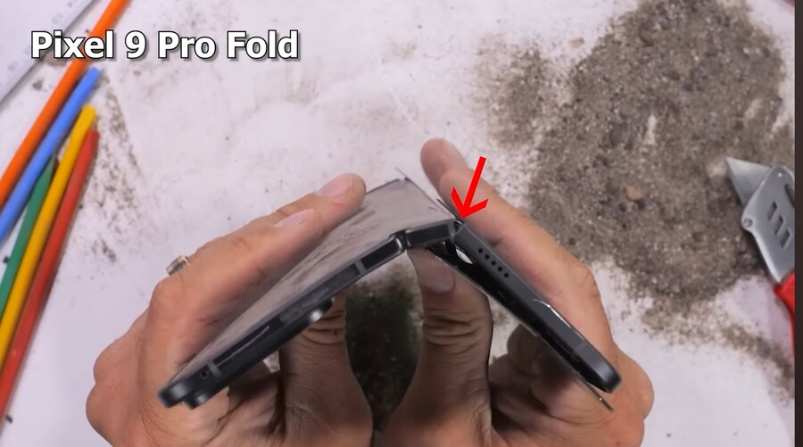 픽셀 10 프로폴드, 여전히 안테나 라인 내구성이 형편없어._2.png