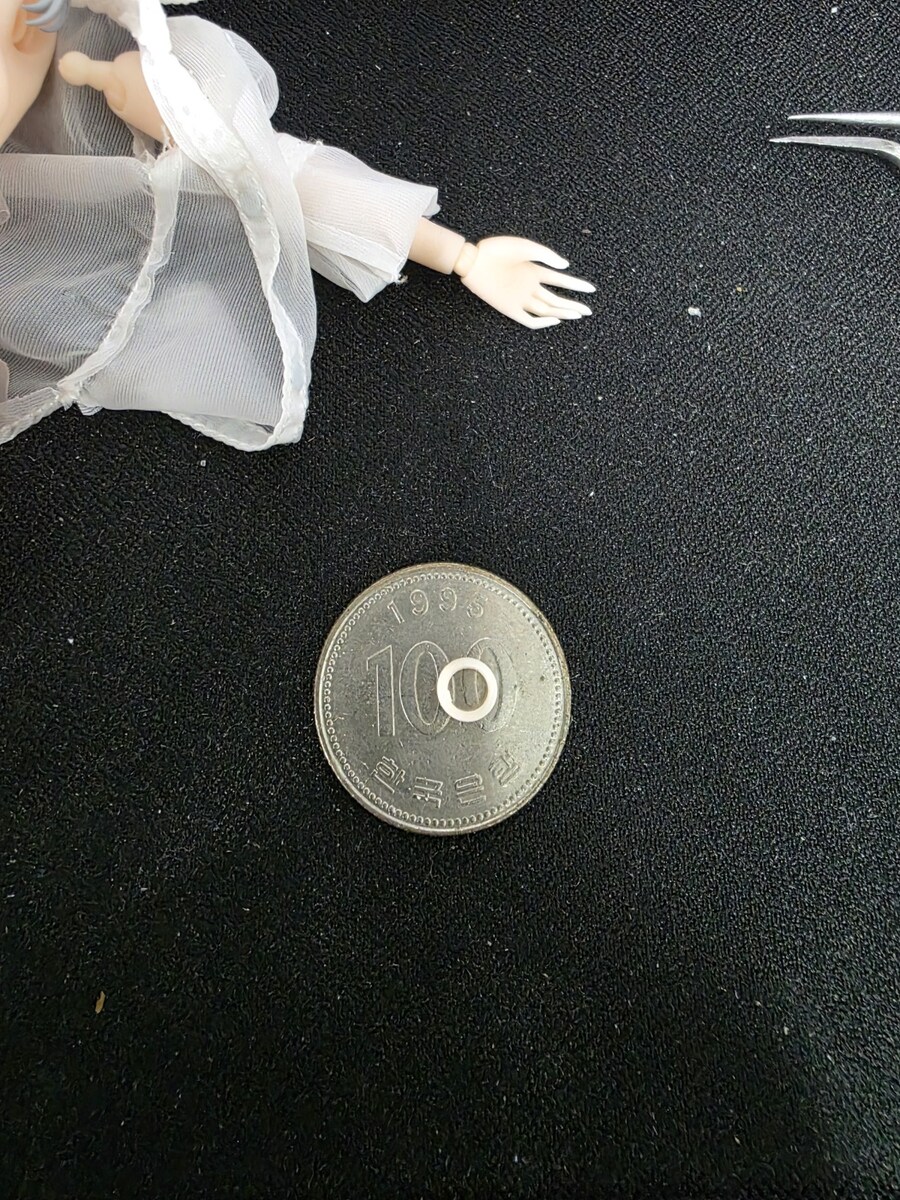 피규어 잃어버린 부품 찾았습니다 ㅠㅠ_2.jpg