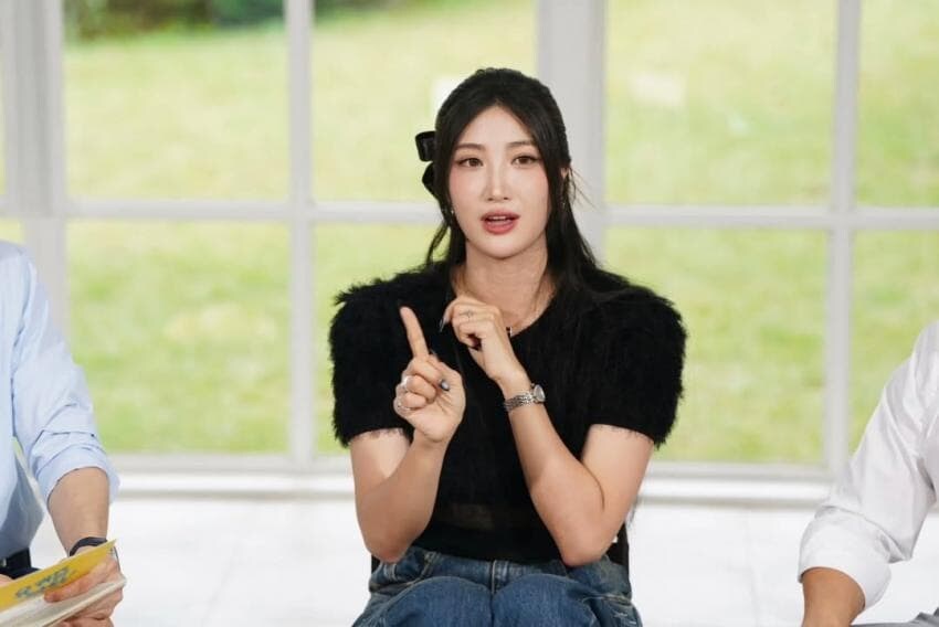 케데헌) 이재 교포 화장 안하니까 확 어려짐_1.jpg