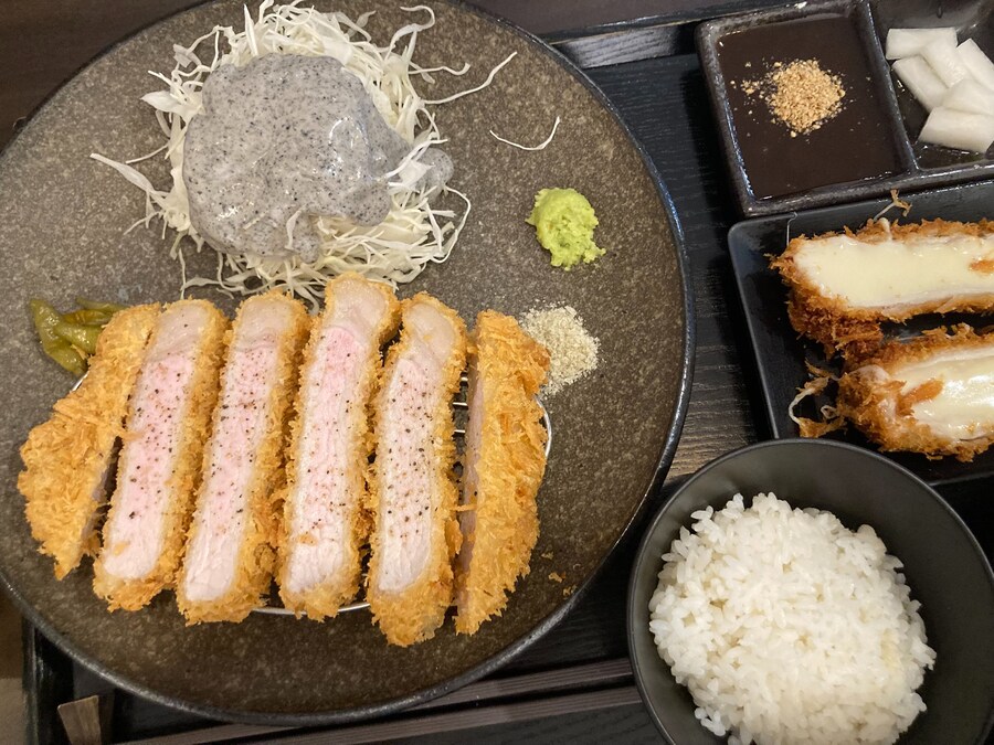 올해 먹은 돈가스 집합_14.jpg