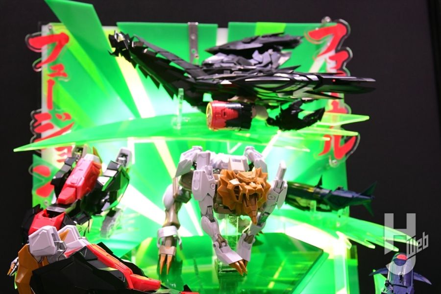 [AMAKUNI] 超機神 제네식 갈레온 & 머신 사출 원형 전시 사진_1.jpg