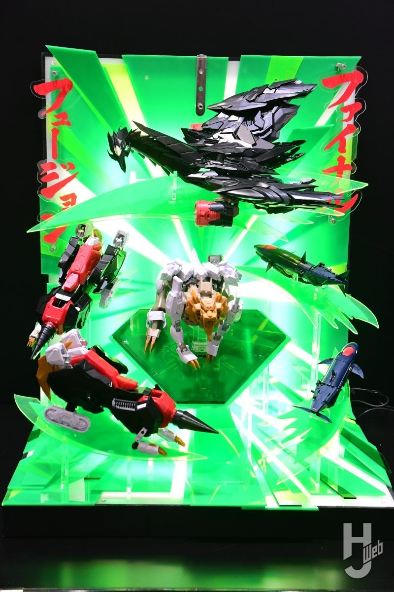 [AMAKUNI] 超機神 제네식 갈레온 & 머신 사출 원형 전시 사진_2.jpg