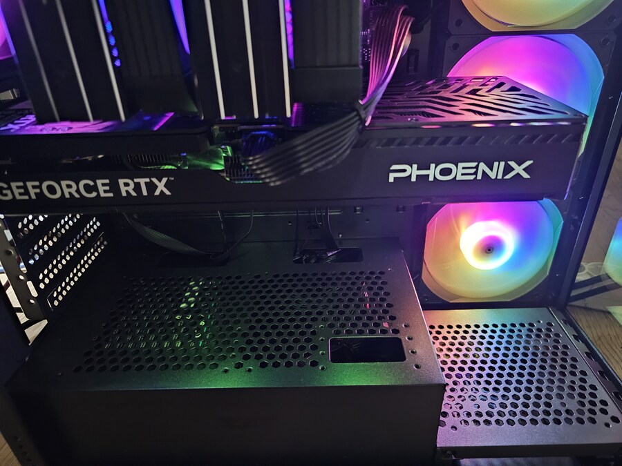 게인워드 RTX 5070Ti 피닉스~_3.jpg