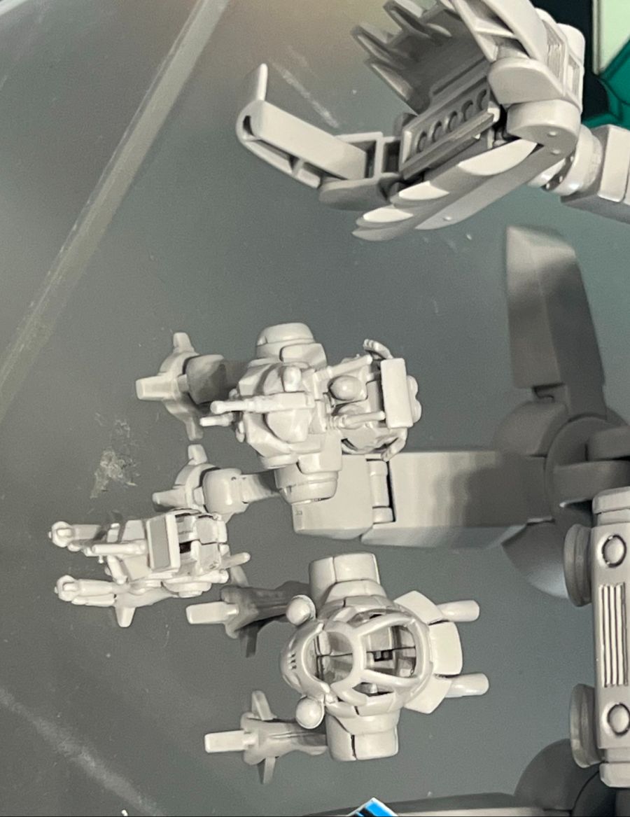 HG 1/144 도란 타입 원형 다각도 전시 사진_10.jpg