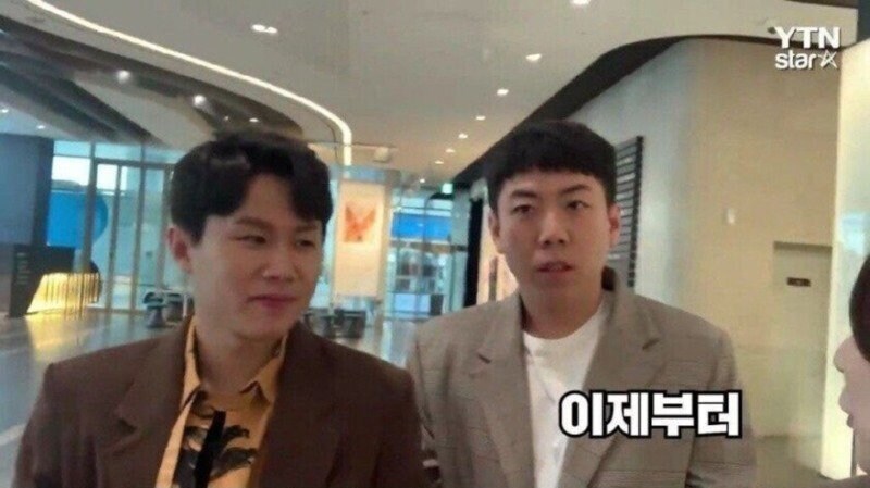 인터뷰 상대 잘못 고른 YTN기자_1.jpg