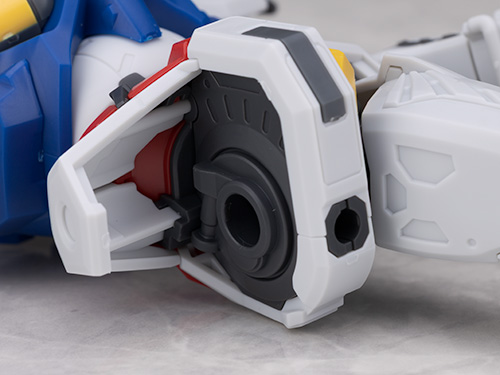 HG GQ 1/144 세이라 전용 경캐논 해외 리뷰_33.jpg