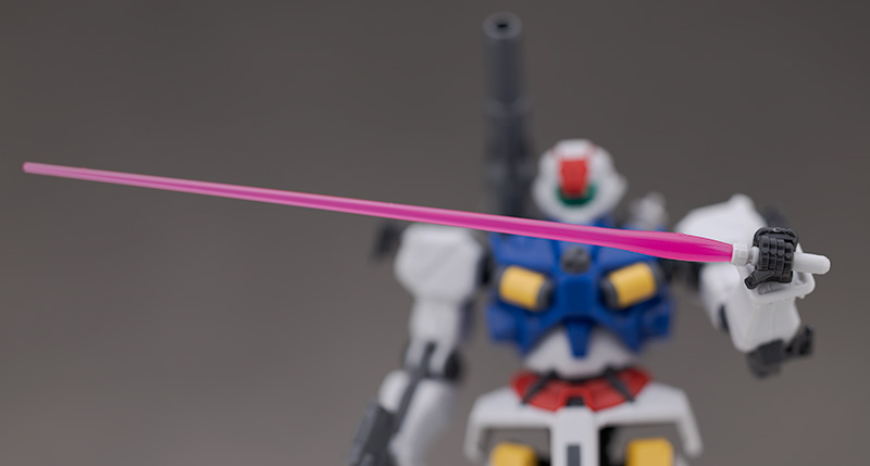 HG GQ 1/144 세이라 전용 경캐논 해외 리뷰_61.jpg