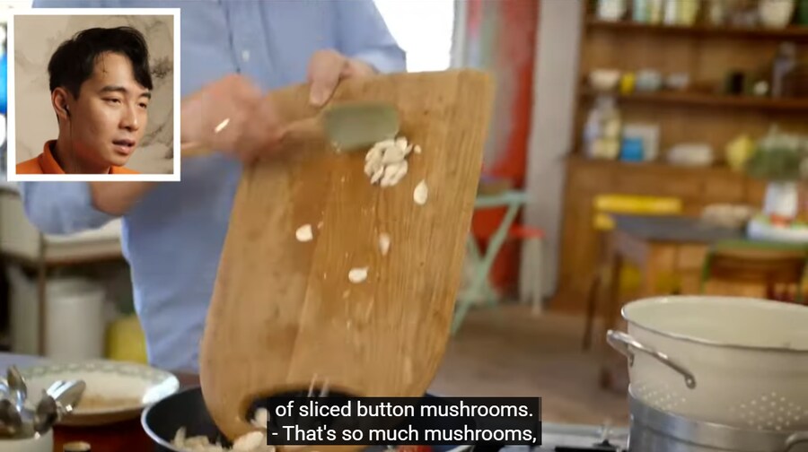 혈압주의) 제이미 올리버가 만드는 한국식 볶음밥_7.png