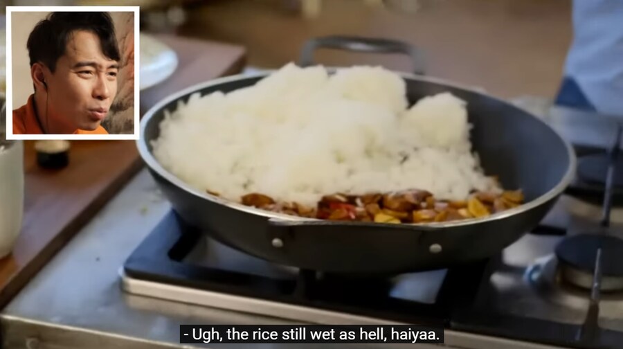 혈압주의) 제이미 올리버가 만드는 한국식 볶음밥_11.png