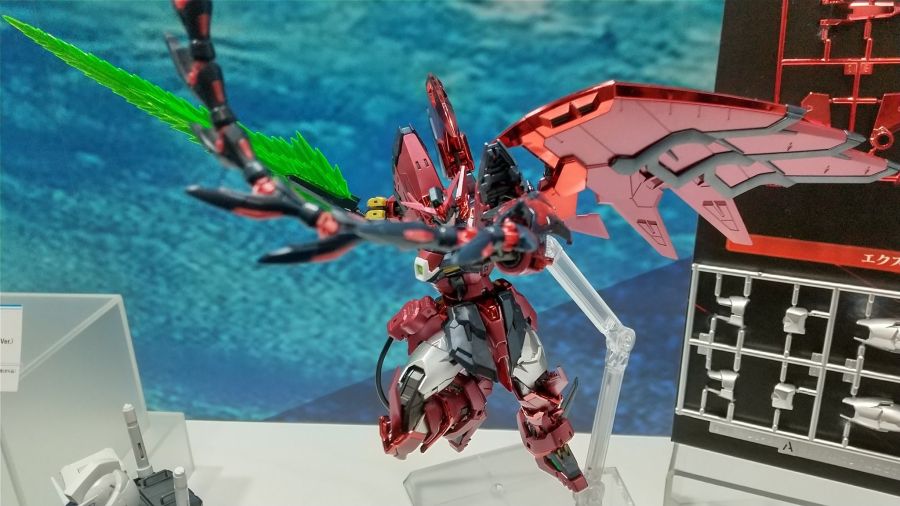 RG 건담 에피온 [스페셜 코팅] 런너 구성_1.jpg