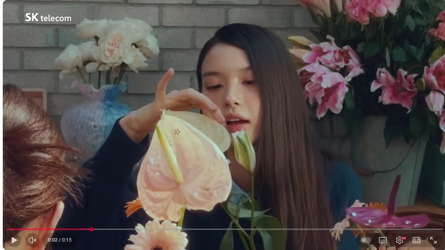 SKT아이폰 17 모델 에밀리 포터 존예네_6.png