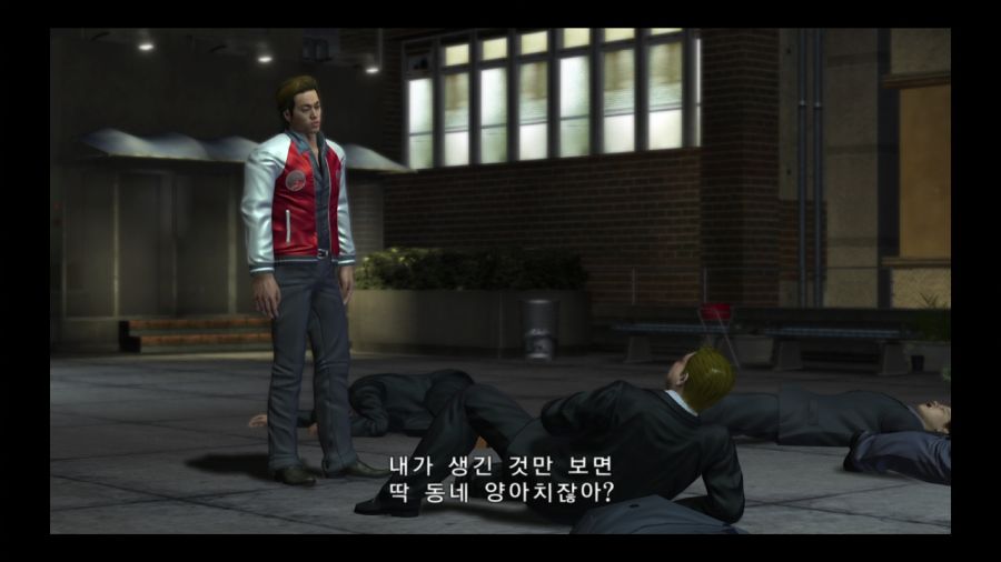 용과 같이 4 전설을 잇는 자_17.jpg
