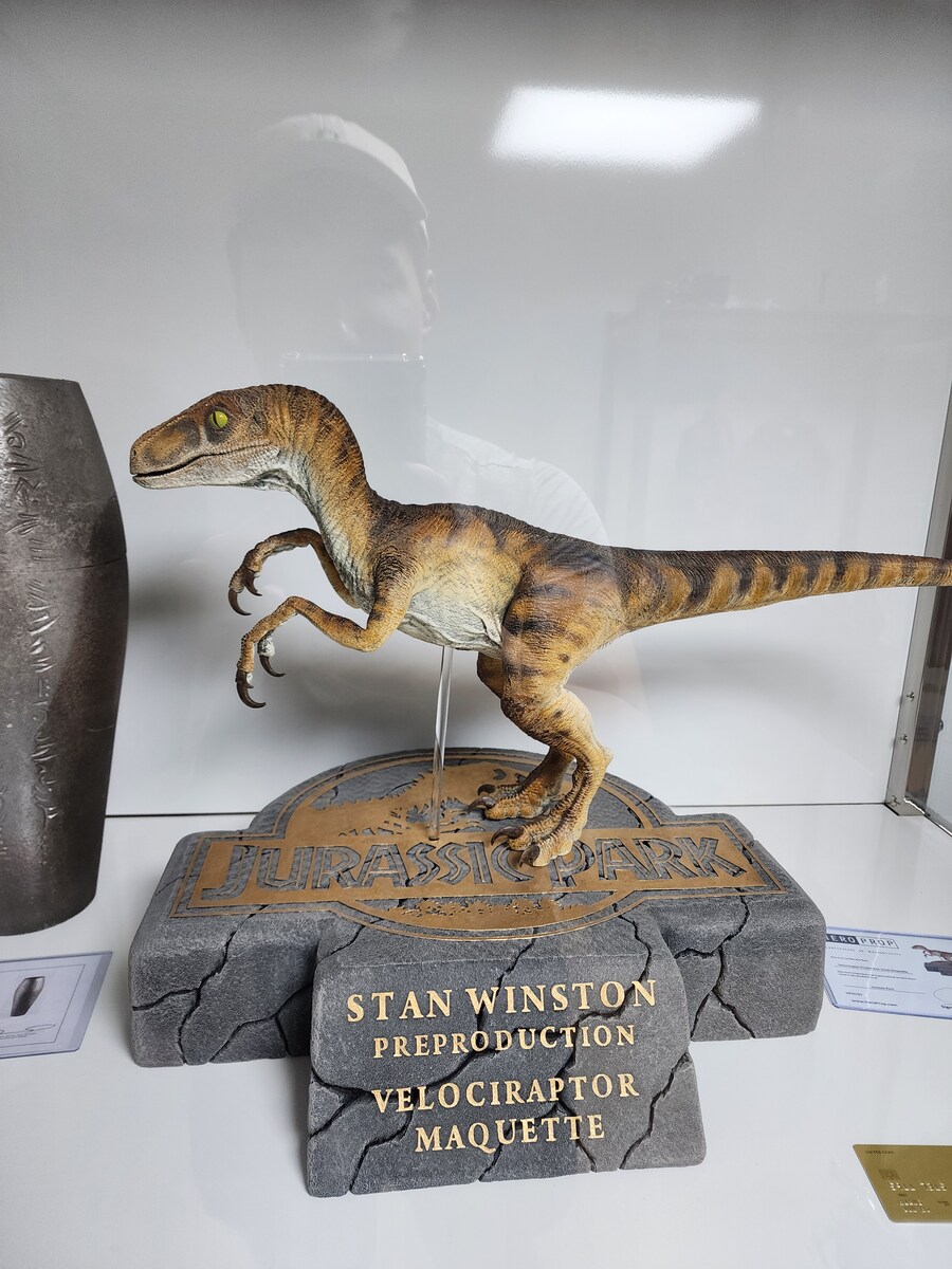 영화 제작에 실제로 사용된 소품 컬렉션_9.jpg