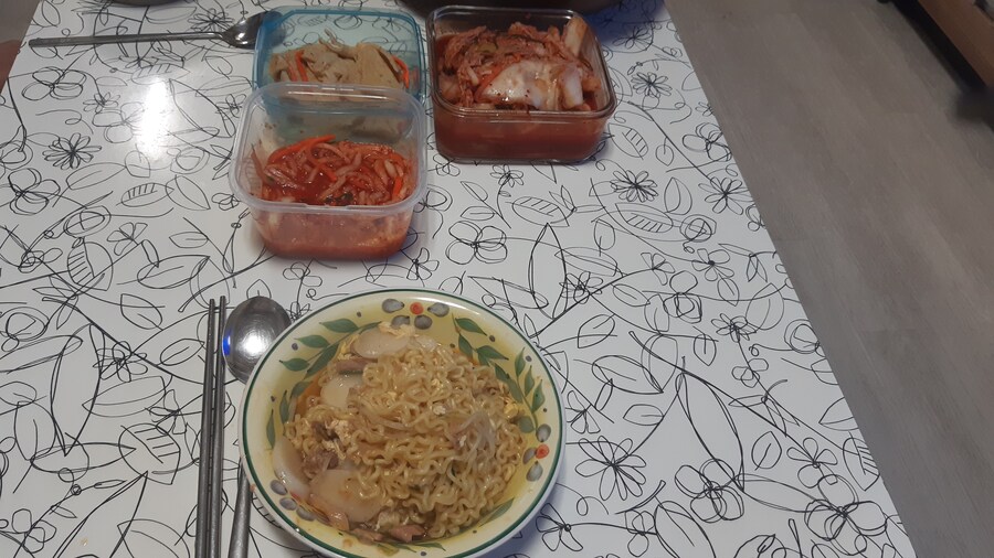 라면 (10월 26일)_1.jpg