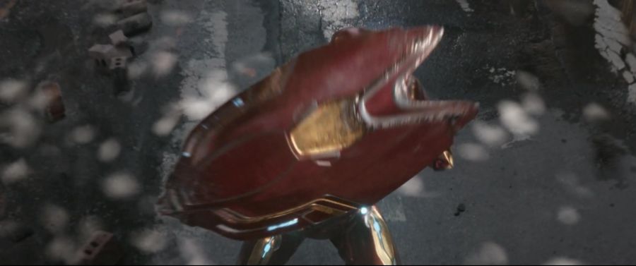 [MCU]토니 스타크의 최신형 기술을 점목시킨 나노 슈트_9.jpg