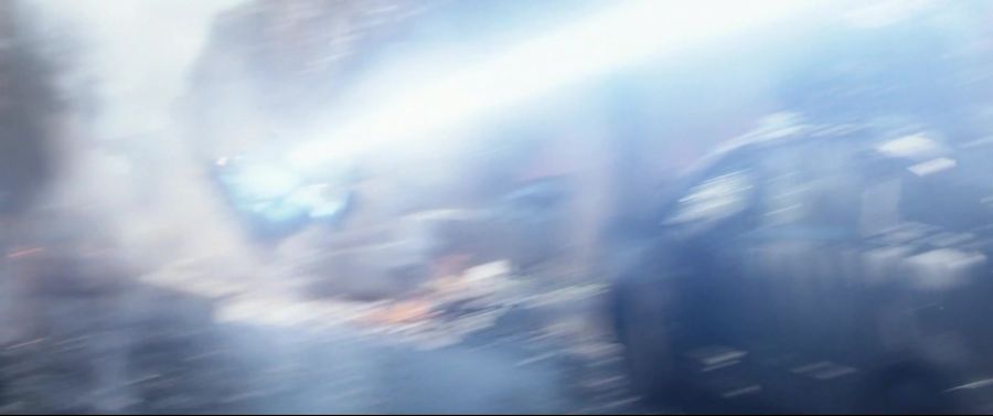 [MCU]토니 스타크의 최신형 기술을 점목시킨 나노 슈트_12.jpg