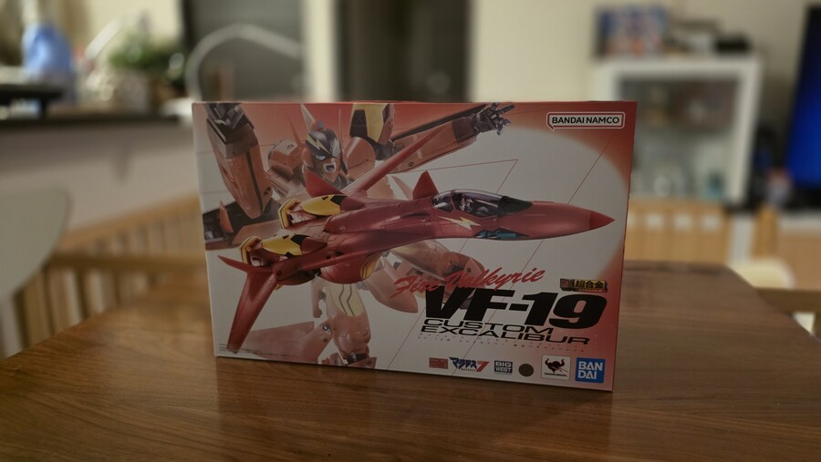 초합금 마크로스7 파이어 발키리_2.jpg