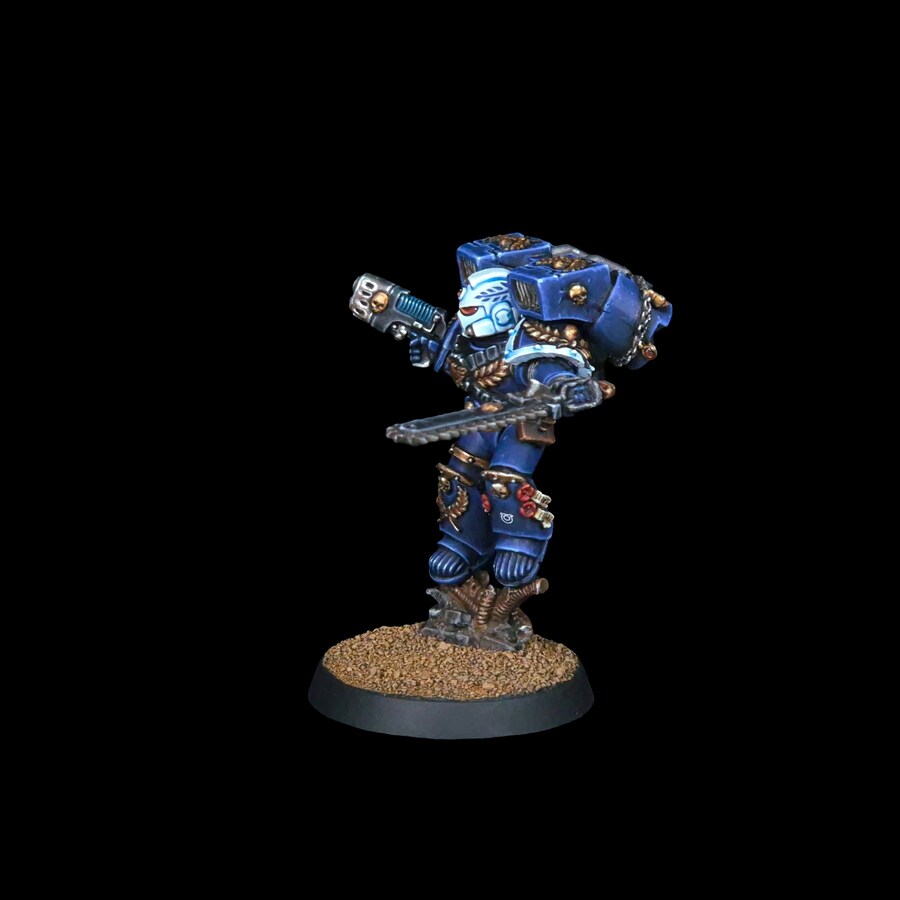 워해머40K] 구판 주석 '뱅가드 베테랑' 도색 완성_12.jpg