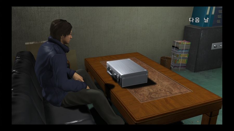 용과 같이 4 전설을 잇는 자_1.jpg