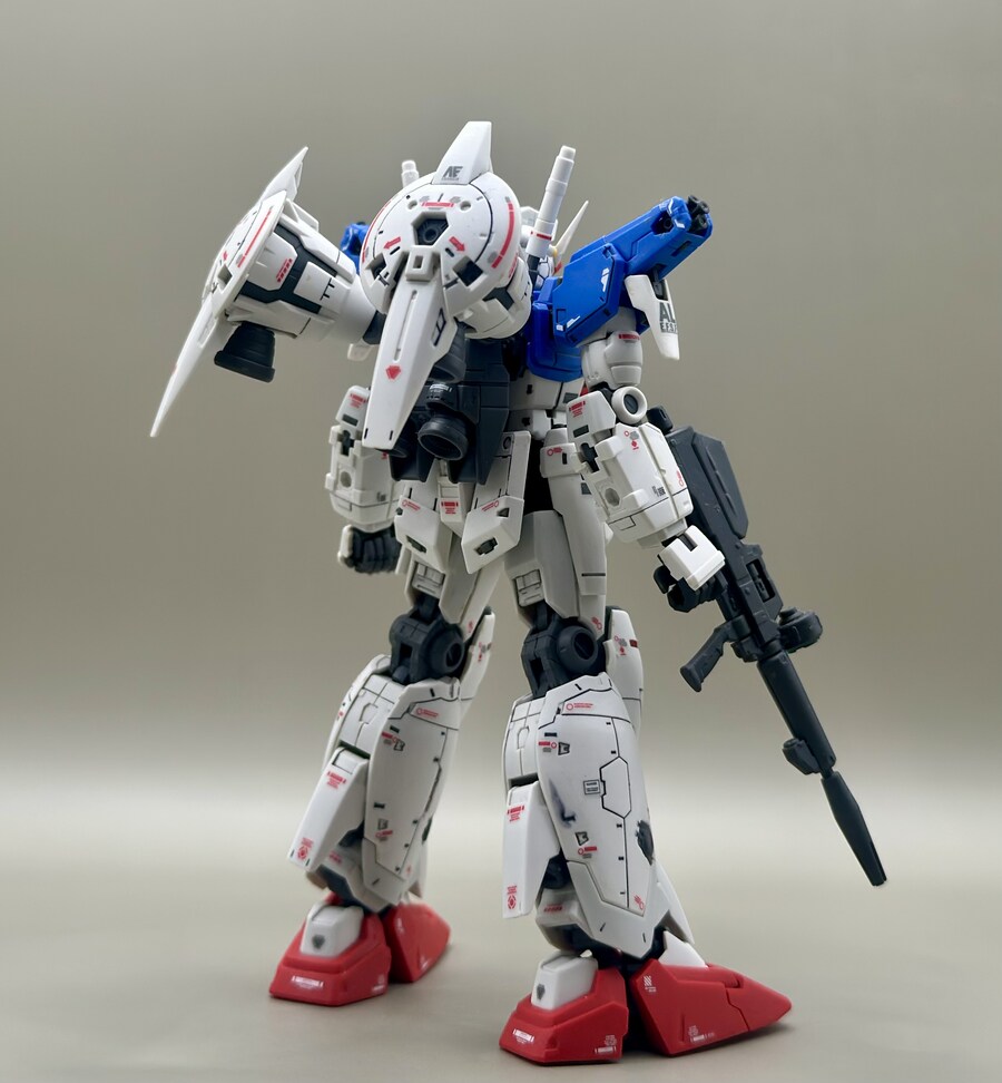 발이 왕 크니까 왕 멋진 RG 풀버니언_3.jpg