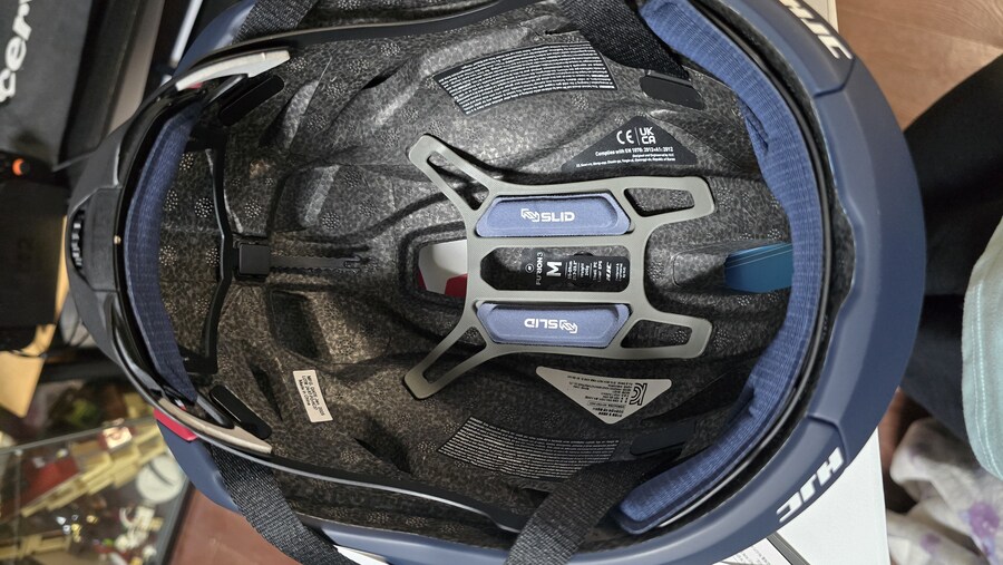 헬멧 새로 샀습니다!_4.jpg