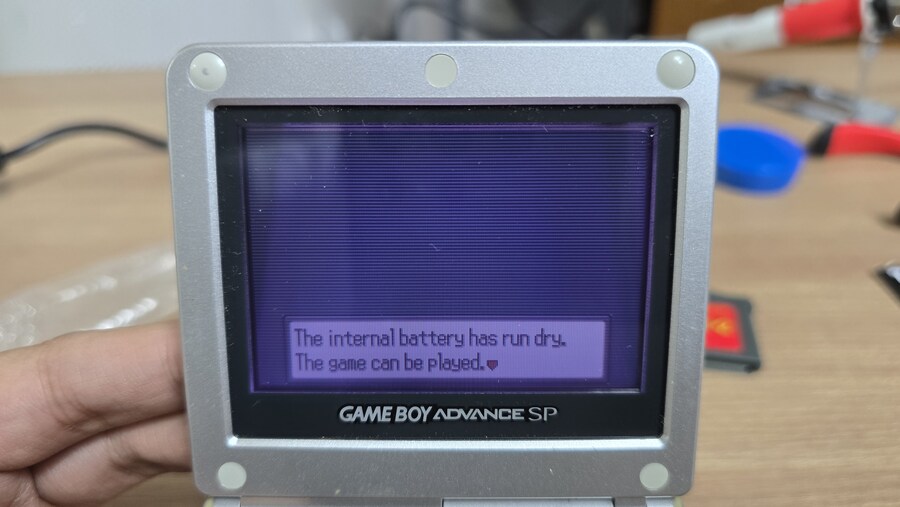 포켓몬 GBA 사파이어 전지 교체_3.jpg