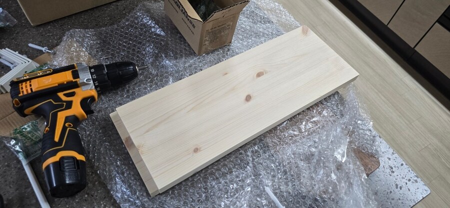 선반 만드려고 삼나무 샀는데 니스칠 할까 말까?_1.jpg