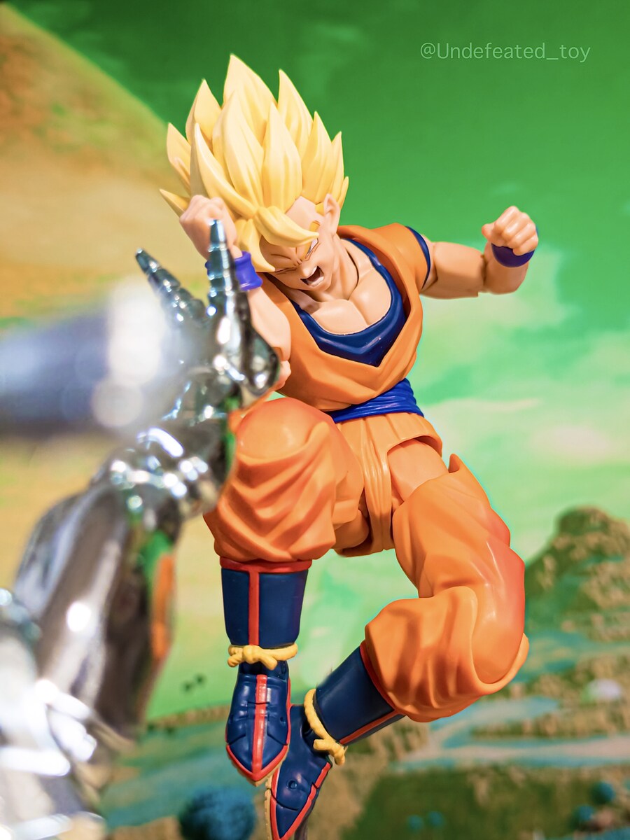 [SHF] 초사이어인 손오공 - 결전의 개막 -_9.jpg