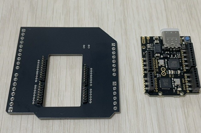 어제 아두이노 퀄컴 기념품 보드 보니깐_1.jpg