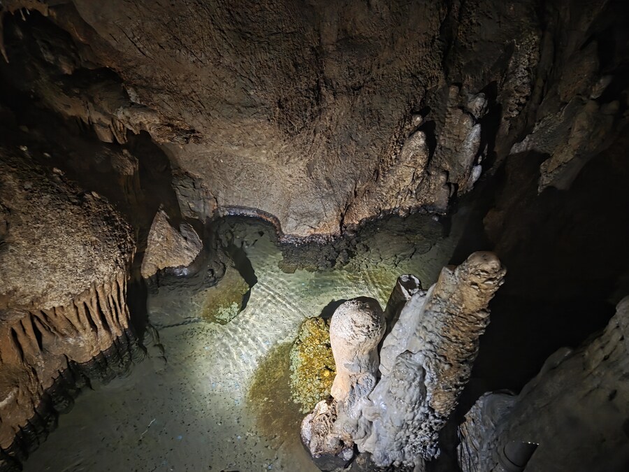 동굴탐험 왔다_6.jpg