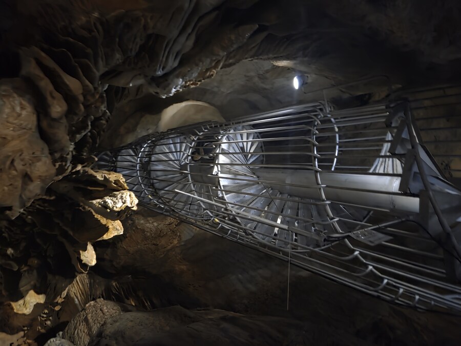 고수동굴에서 제일 빡셌던 곳_1.jpg