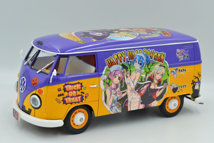 폭스바겐 Type2 미니밴 "Egg Girls Happy Halloween"_1.jpg