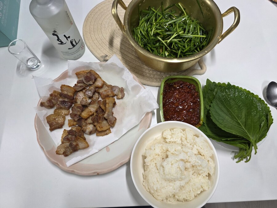 삼겹살 솔로잉_1.jpg