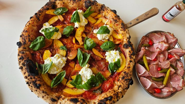 제주 2일차 점심 천도복숭아가 올라간 제대로 된 화덕피자!_3.jpg