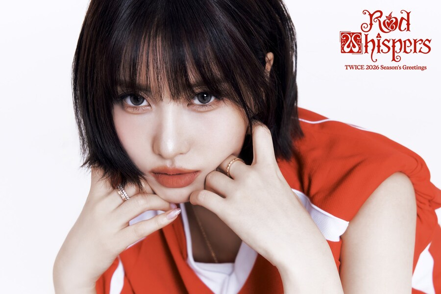 [트와이스] TWICE 2026 시즌그리팅 'RED WHISPERS' 비하인드_4.jpg