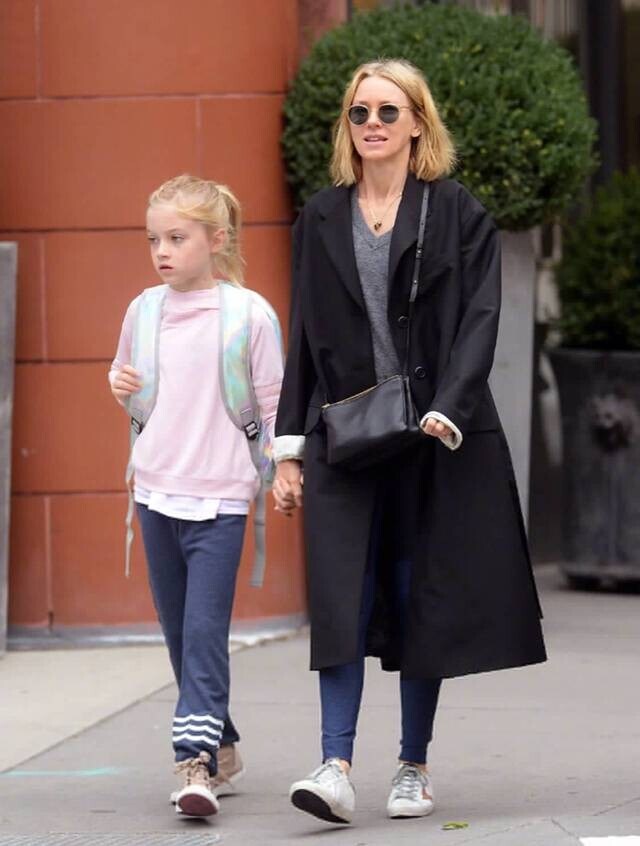 아들 + (전) 아들과 함께 여행을 다니는 미국 배우의 사진.jpg_7.jpg