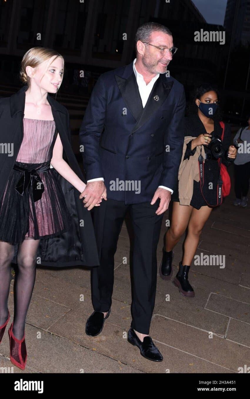 아들 + (전) 아들과 함께 여행을 다니는 미국 배우의 사진.jpg_16.jpg