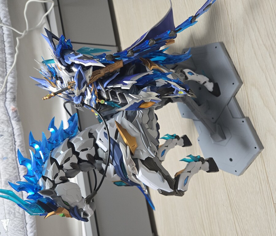 지금까지 조립한 프라중 가장 가성비좋은 프라를 만났네요_5.jpg