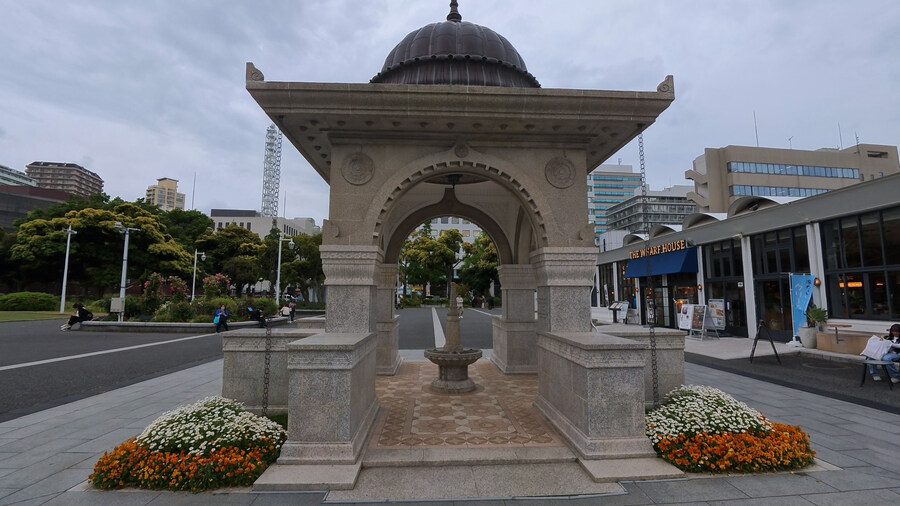 용과 같이 요코하마 성지 순례3 - 야마시타 공원_10.jpg