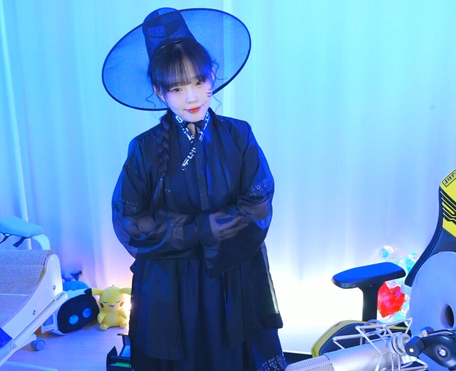 새봄TV] 버추얼아이돌 그룹 데뷔!! "사령화" 같이보기/스팀 공포겜 /덕르코프_3.png