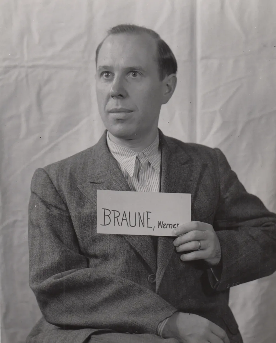 아인자츠그루펜 지휘관들 하나같이 존나 못생겼네_5.webp