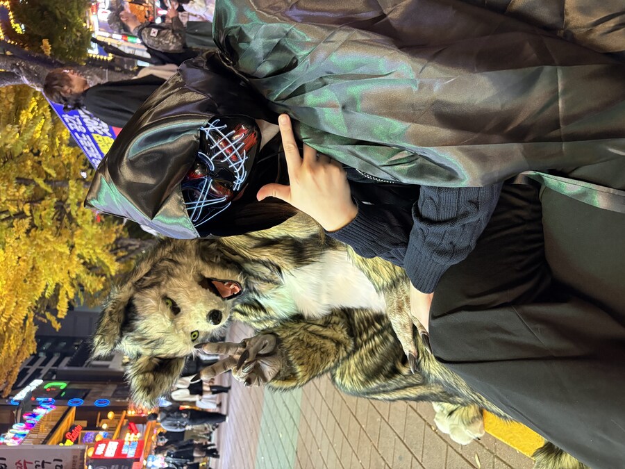 홍대에서 늑대 퍼리 퍼슈트 코스프레 하고 왔다_6.jpg