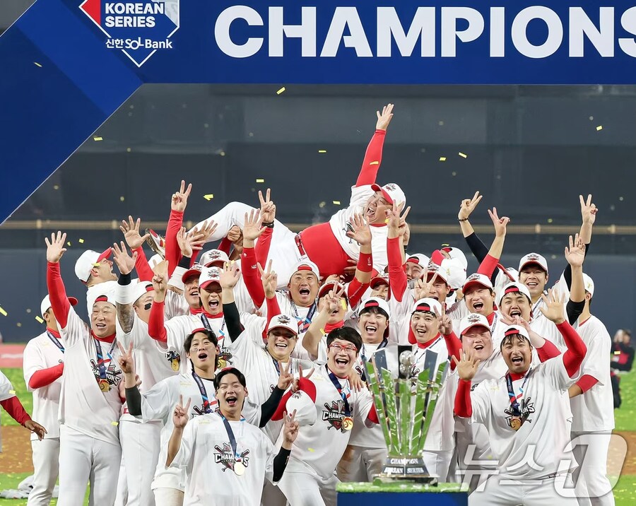 야구) 韓.美.日 최다우승팀_3.jpg
